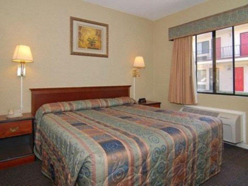 Rodeway Inn Near Venice Beach Лос Анджелис Стая снимка